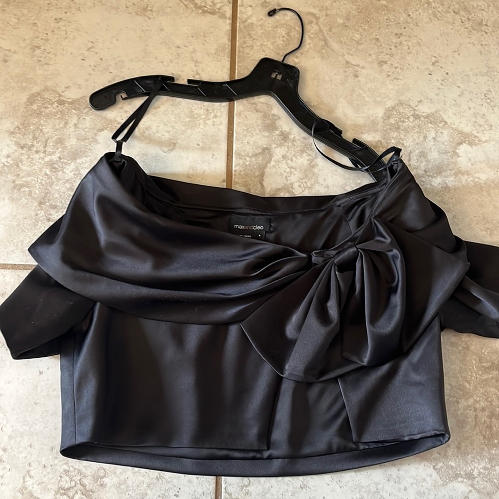 Evening shoulder wrap